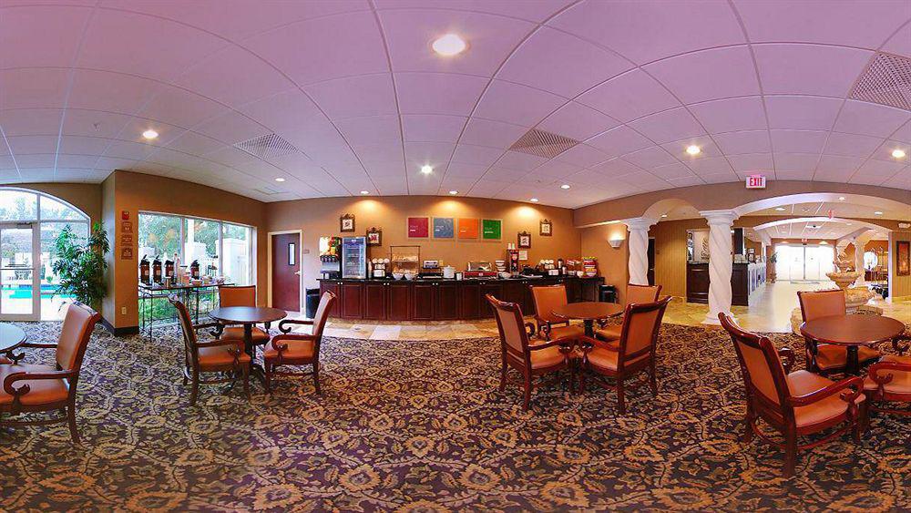 Comfort Inn & Suites Jupiter I-95 Exterior photo
